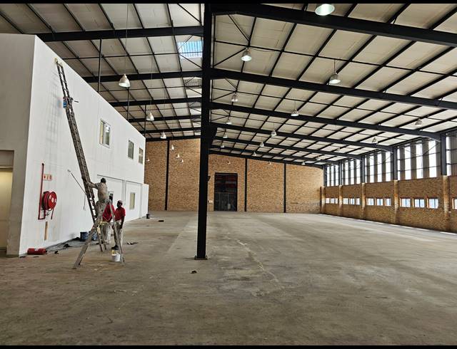 1,345M² WAREHOUSE TO LET IN NORTH RIDING